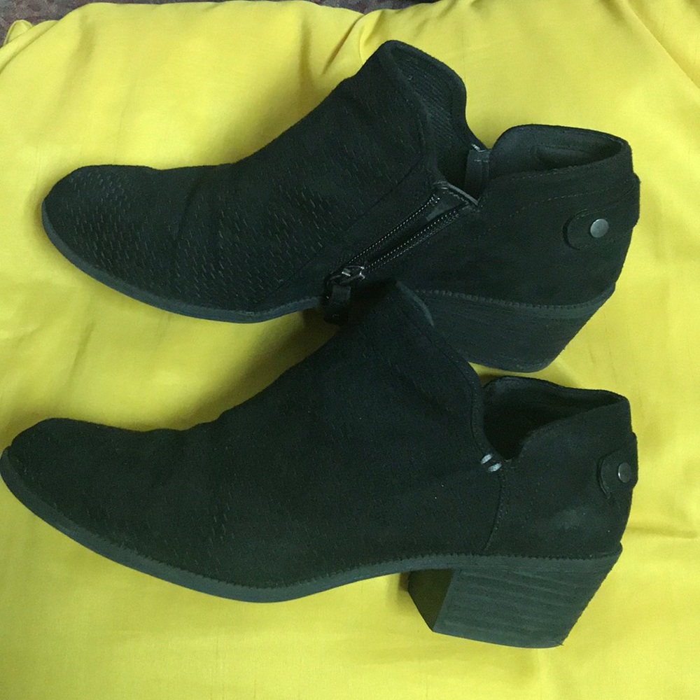 Women’s booties